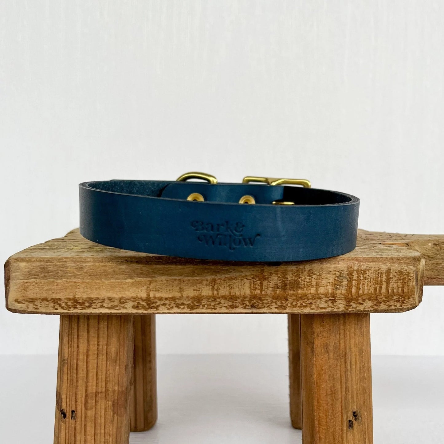 Bridle Leather Dog Collar - Navy Blue